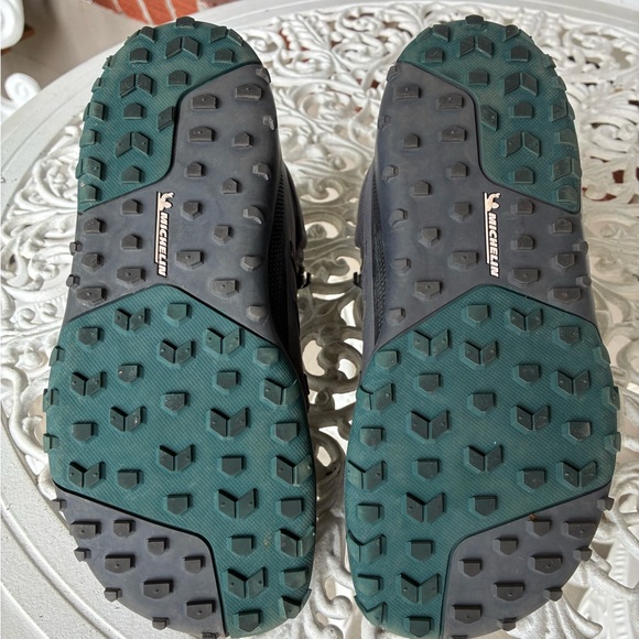 Xero Women’s Scrambler Mid Waterproof - Picture 3 of 8